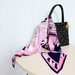 [RJA7242_1119-02] LEONARD 레오나드 핑크 플로랄 빈티지 스카프(87cm)